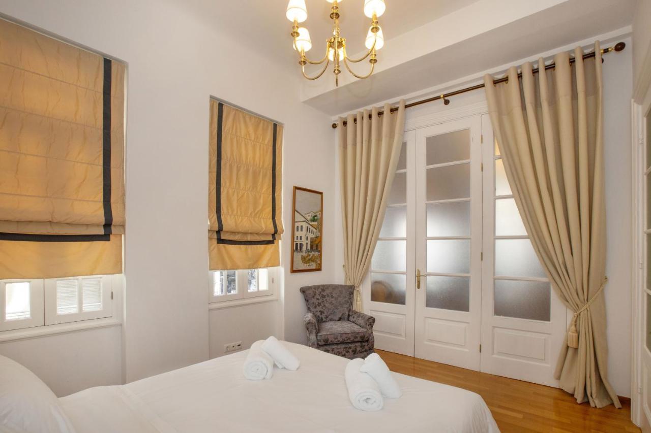 Neoclassical Apartment Close To Syntagma-Plaka By Ghh Athén Kültér fotó