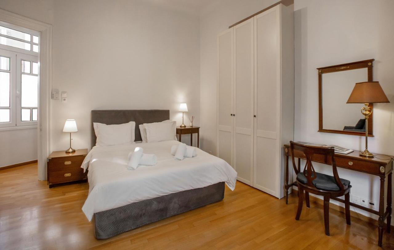 Neoclassical Apartment Close To Syntagma-Plaka By Ghh Athén Kültér fotó