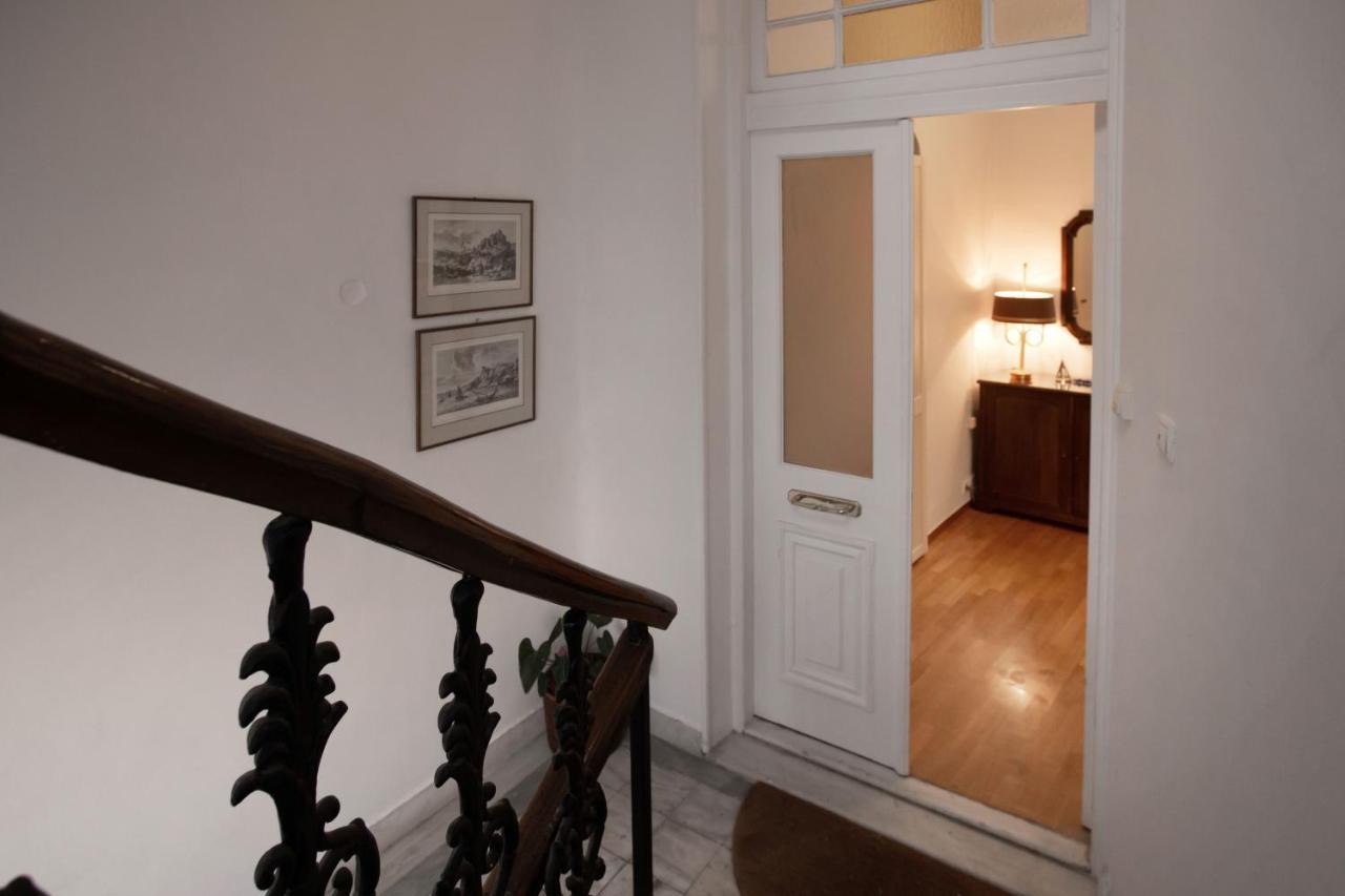Neoclassical Apartment Close To Syntagma-Plaka By Ghh Athén Kültér fotó